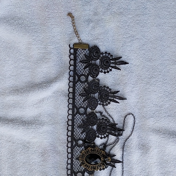 Black Lace, Fine chains, black tear drops Choker Necklace - Picture 4 of 5